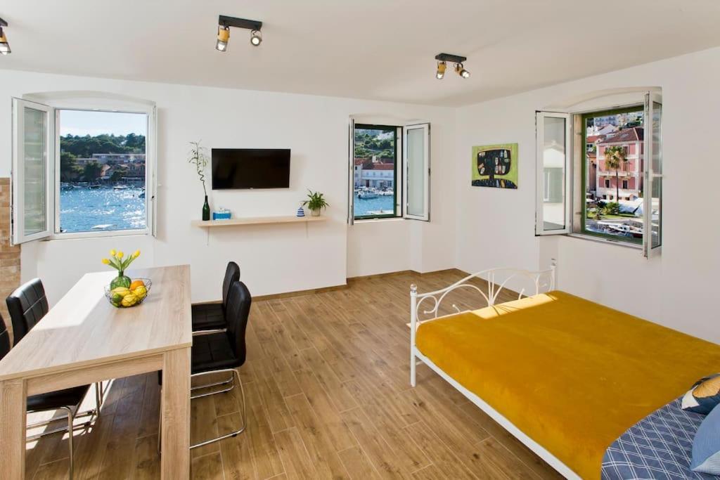 Hvar Sea View Apartment Đảo Hvar Ngoại thất bức ảnh